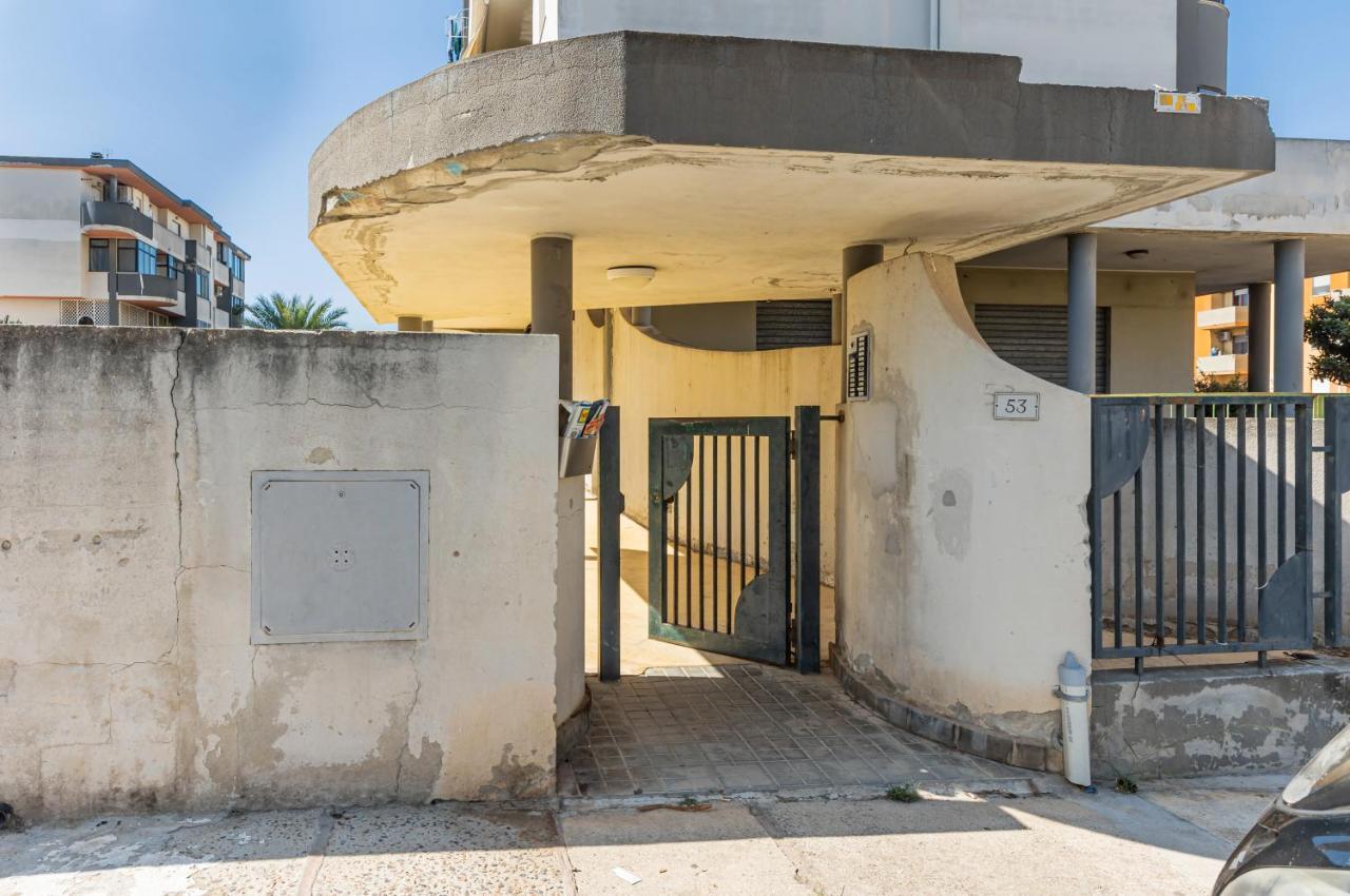Quartu Sant'Elena Roomy Flat With Private Parking! Exteriér fotografie